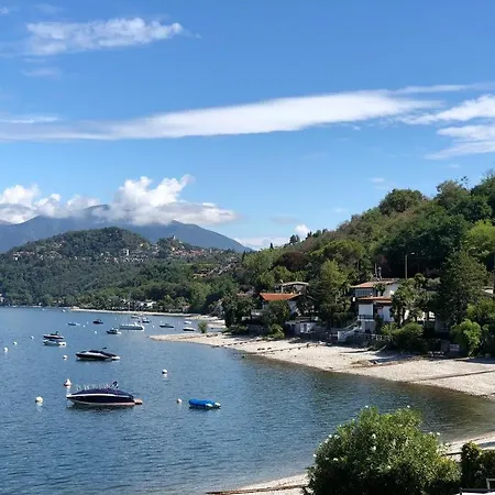 Casa Anna - Parco Hermitage Διαμέρισμα Porto Valtravaglia