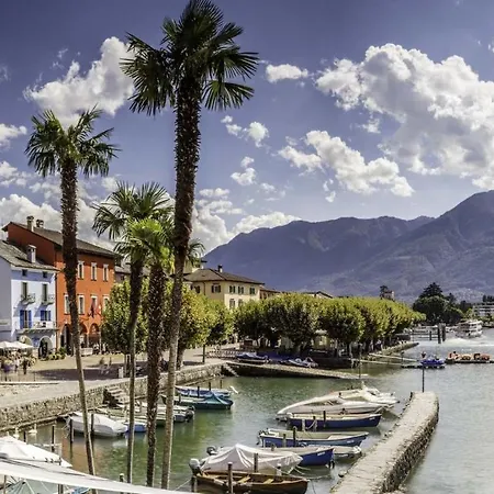 Casa Anna - Parco Hermitage Porto Valtravaglia